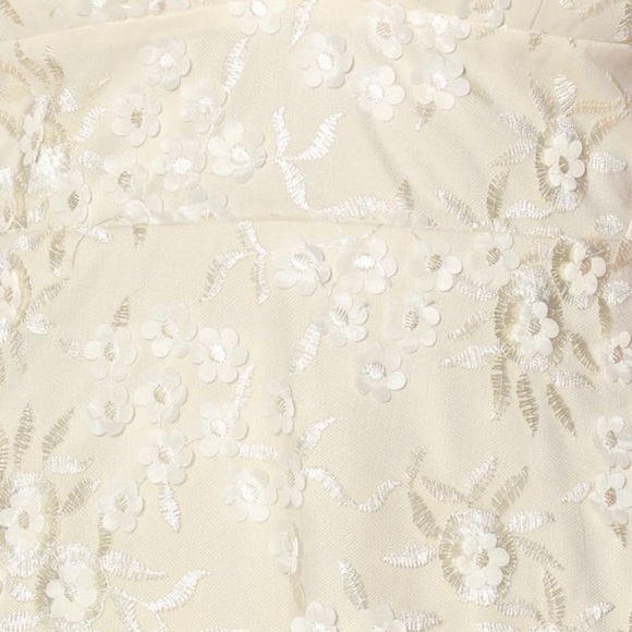 LULUS Flourishing Kiss Cream Floral Embroidered Floral Lace Midi Dress EC Sz L - Picture 8 of 10